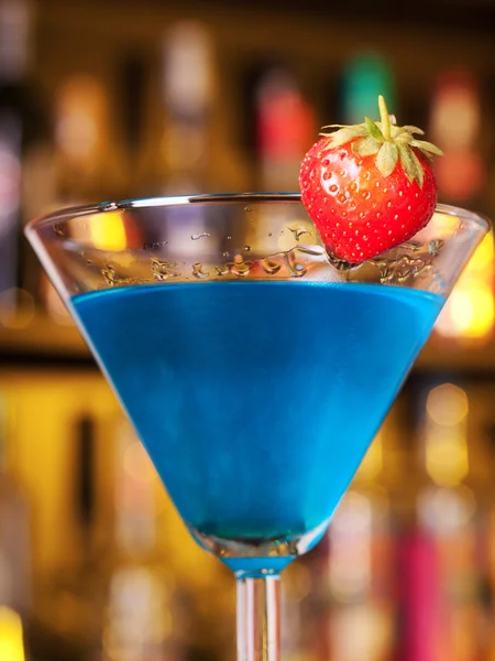 Smakelijke Cocktail drinken — Stockfoto