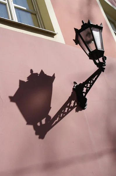 Vintage lamp on the wall in Old Riga — Stock Photo, Image