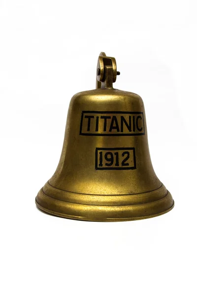Titanic loď zvonek na bílém pozadí — Stock fotografie