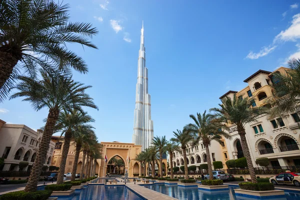 Vista do Burj Khalifa o edifício mais alto do mundo — Fotografia de Stock