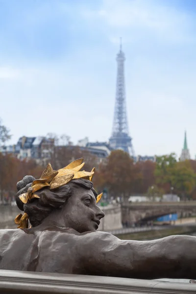 Socha v Paříž, Francie. — Stock fotografie