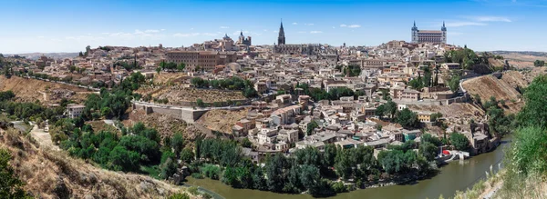 Panoramik bir Toledo — Stok fotoğraf