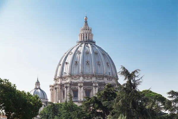 Petersbasilika in Vatikan. — Stockfoto