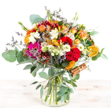 parlak yaz buket beyaz izole