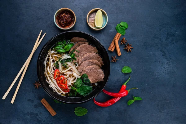 Pho Sopa Con Carne Res Pho Comida Vietnamita Sopa Fideos — Foto de Stock
