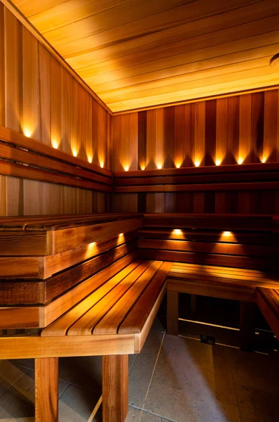 Sauna Moderna Con Hermosas Luces Led Madera Oscura Cedro Rojo — Foto de Stock