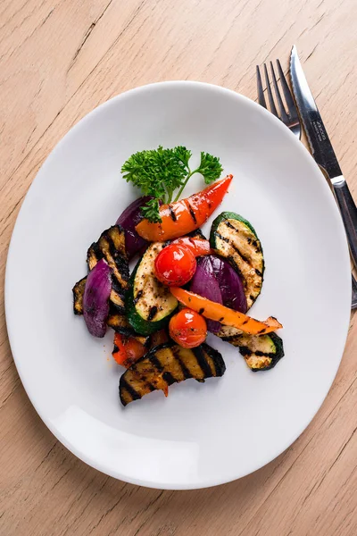 Grilled Vegetables Barbecue Served Plate Grilled Vegetables Plate Served Top — Stock Photo, Image