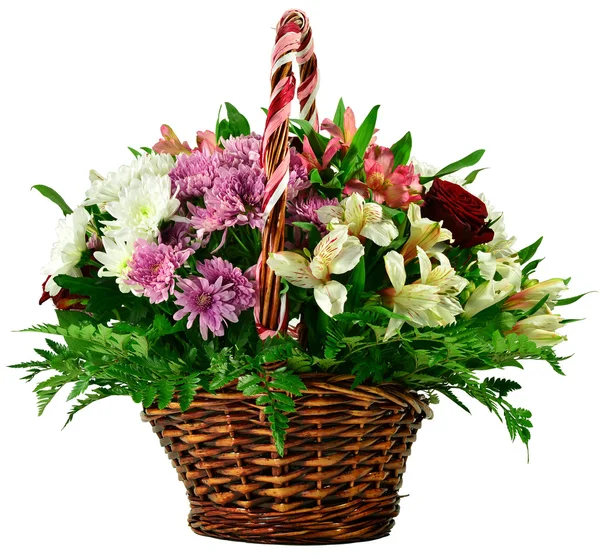 Çiçek ve yeşillik sepeti