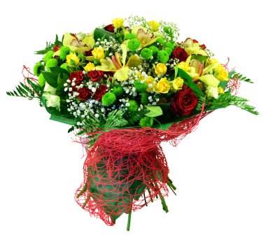 Kırmızı paket içinde gül buketi