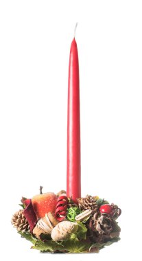 Noel mum dekore edilmiş, izole üzerinde beyaz arka plan