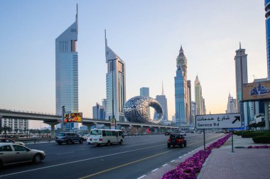 Dubai, BAE, 5 Ekim 2020. Devam eden Gelecek Müzesi projesi, Dubai 'nin bir sonraki ikonik binası. Fütürist yenilik ve tasarımın evrensel fuar 2020 'ye hazır olması için eşsiz bir kuluçka makinesi..