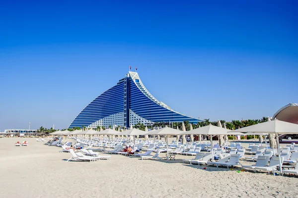 Jumeirah Beach Hotel, Dubai, Emiratos Árabes Unidos — Foto de Stock