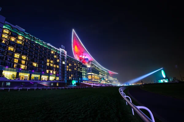 Hotel Meydan w Dubaju, w Zjednoczonych Emiratach Arabskich — Zdjęcie stockowe