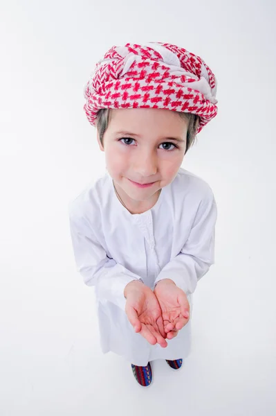 Fanny arabischer Junge posiert mit Emotionen. — Stockfoto