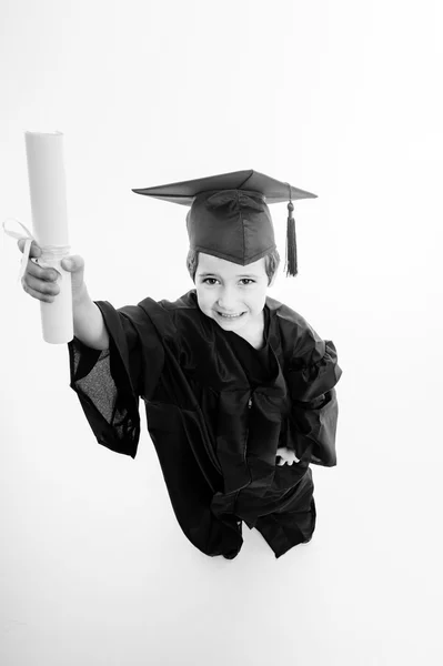 小さな男の子は学生を卒業したばかり. — ストック写真