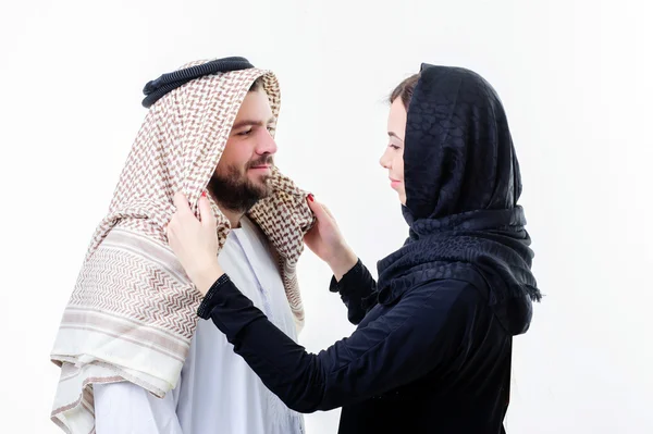 Portrait of attractive arabic couple,dressed middle eastern way. — Stock Photo, Image