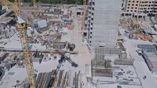 Miejskiego placu budowy, widok z lotu ptaka — Wideo stockowe