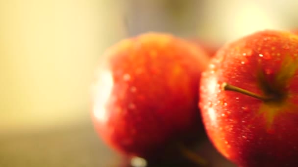 Manzanas frutas para la dieta — Vídeo de stock