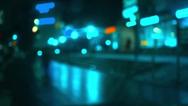 Освещённое ночное видео боке на улице — стоковое видео