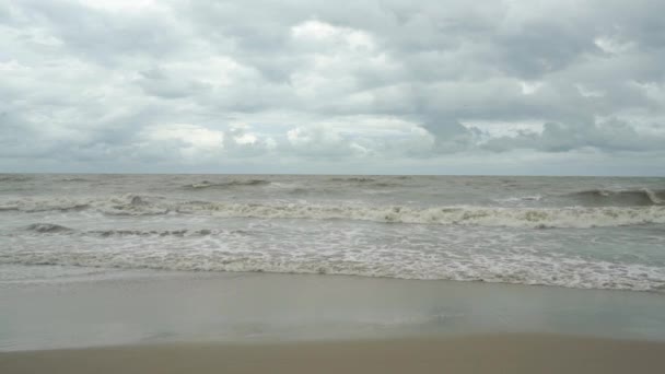 Vídeo en cámara lenta del comienzo de la tormenta — Vídeo de stock