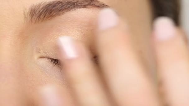 Eyeshadow makeup full video — Stockvideo