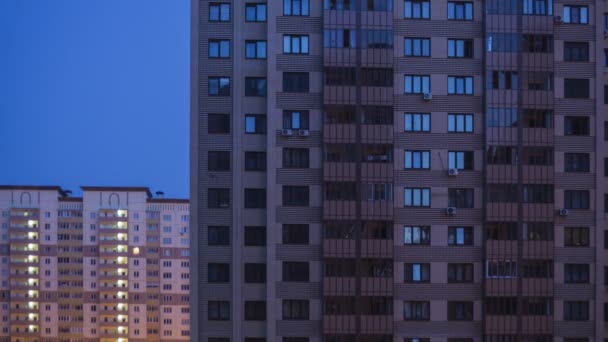 4K noche al día timelapse de la típica zona residencial rusa — Vídeo de stock