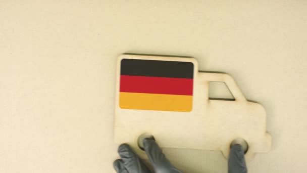 Σημαία της Γερμανίας για το εικονίδιο ανακυκλωμένο φορτηγό cardboad, εθνική βιώσιμη ιδέα logistics — Αρχείο Βίντεο