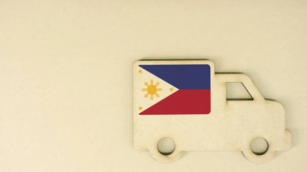 Icona del camion di cartone riciclato con bandiera delle Filippine. Concetto nazionale di trasporto o consegna sostenibile — Foto Stock