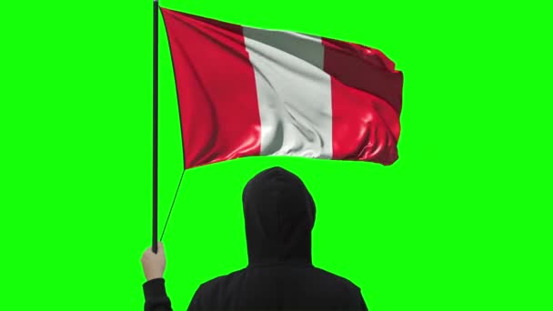 Unknown man holds waving flag of Peru, alpha matte — Stock Video