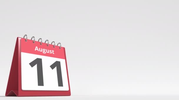 Fecha del 12 de agosto en la página del calendario del flip desk, espacio en blanco para el texto del usuario, animación 3d — Vídeo de stock