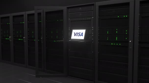 VISA logó a képernyőn egy modern szerverszobában. Fogalmi szerkesztői 3D animáció — Stock videók