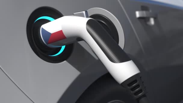 给悬挂捷克共和国国旗的电动汽车充电插头。概念3D动画 — 图库视频影像