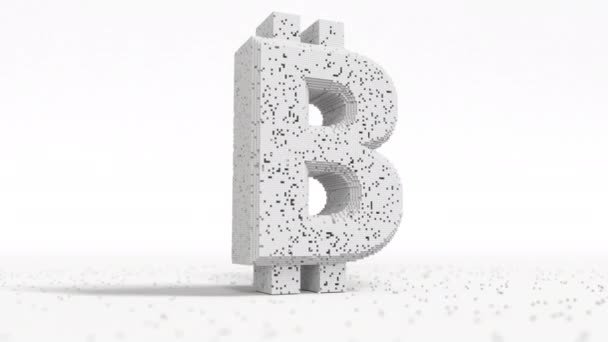 Beschadigde bitcoin teken gemaakt van witte blokken. Financiële crisis conceptuele 3D-animatie — Stockvideo