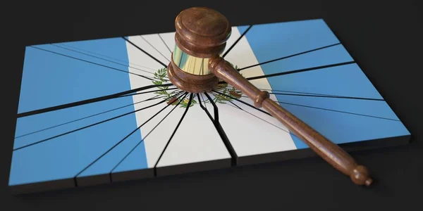 グアテマラの旗で壊れたブロックと裁判官はギャベル。概念的な3Dレンダリング — ストック写真