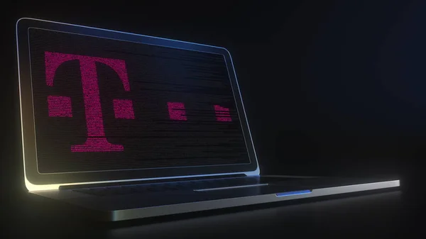 Tela do computador com o logotipo da DEUTSCHE TELEKOM feita com código fonte. Editorial conceitual 3d renderização — Fotografia de Stock