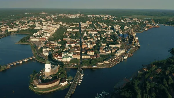 Вид з повітря на місто Виборг і замок Виборг (Росія). — стокове фото