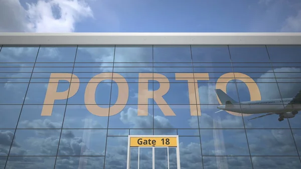 Passagierflugzeug reflektiert in den Fenstern des Flughafenterminals mit PORTO-Text. 3D-Darstellung — Stockfoto