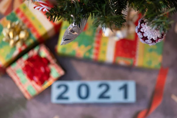 2021 feliz año nuevo bloques de cartas para la celebración — Foto de Stock