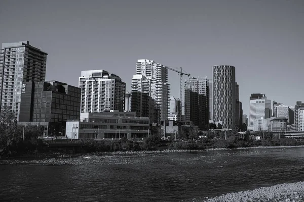 27 September 2020 - Calgary, Alberta Canada Calgry down town business district skyline — Photo