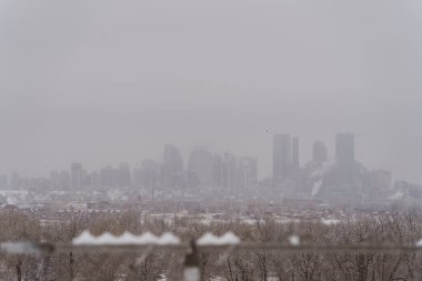 Calgary Şehir Merkezi Kış boyunca Skyline