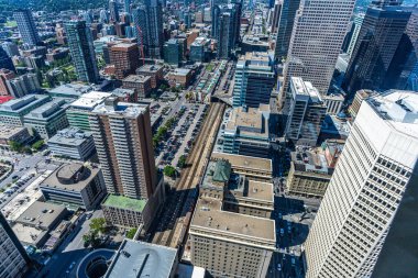 Calgary Kulesi 'nden Calgary şehir merkezine.