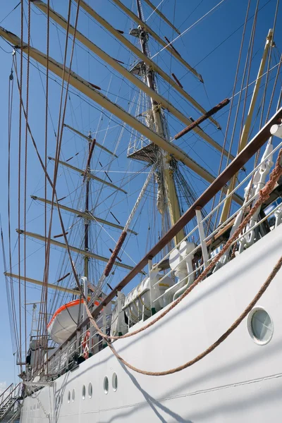 Sail ship — Stock Photo, Image
