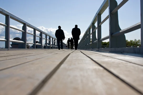 People at the bridge — Stock Photo, Image