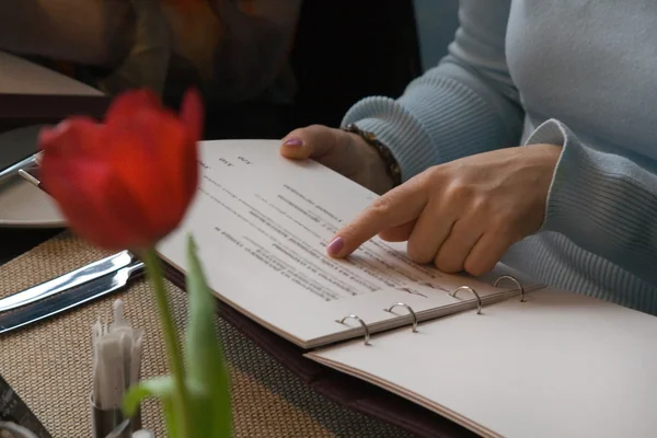 At the restaurant — Stock Photo, Image