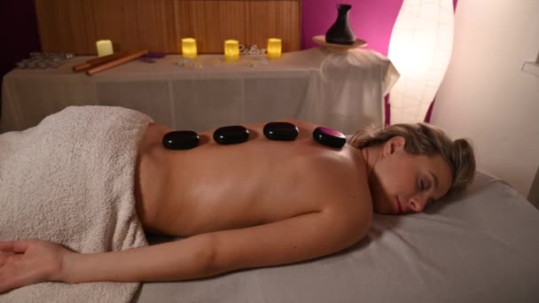 Cura Del Corpo Trattamento Spa Massaggio Corpo Donna Che Massaggio — Video Stock