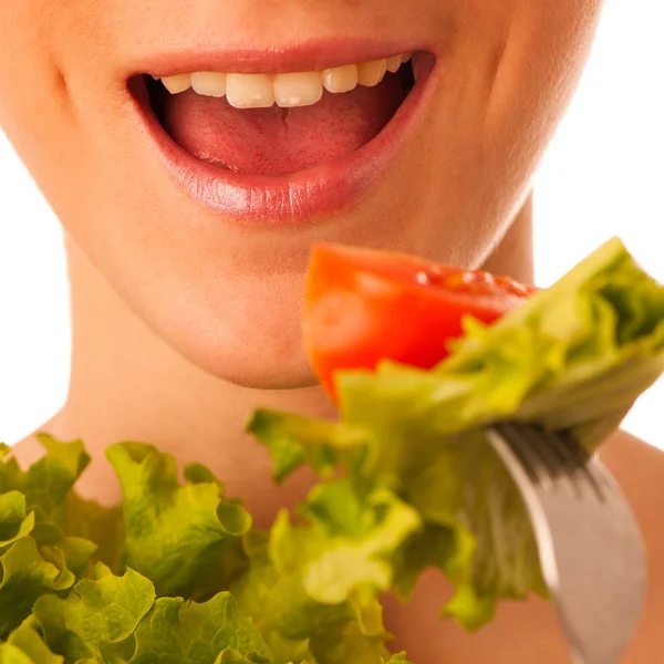 Hermosa mujer caucásica asiática con un tazón blanco de ensalada mixta — Foto de Stock