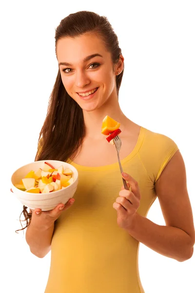 F를 먹는 노란색 티셔츠에 아름 다운 행복 한 아시아 백인 여자 — 스톡 사진