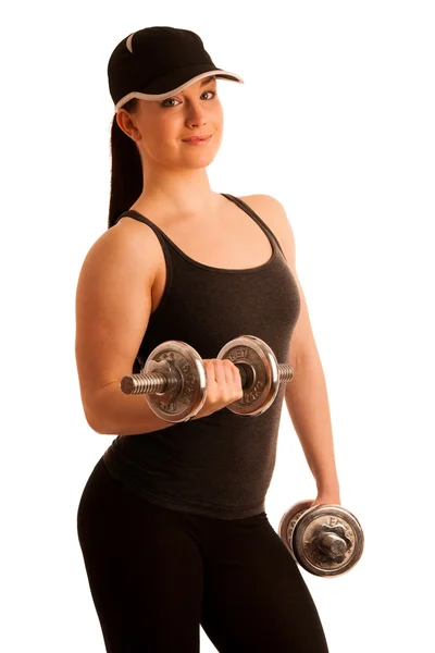 Dumbels フィットネス ジムでワークアウトの美しい若い女性 — ストック写真