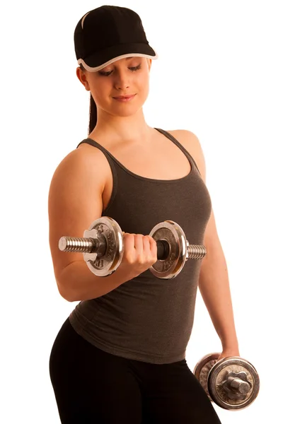 Güzel genç kadın fitness salonunda dumbels ile çalışma dışarı — Stok fotoğraf