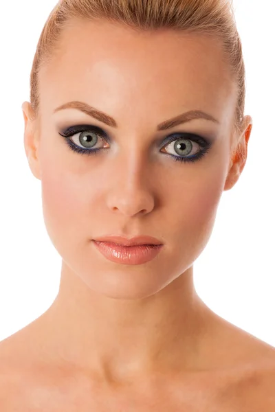Portret van de schoonheid van de vrouw met perfecte make-up, smokey eyes, volledig — Stockfoto